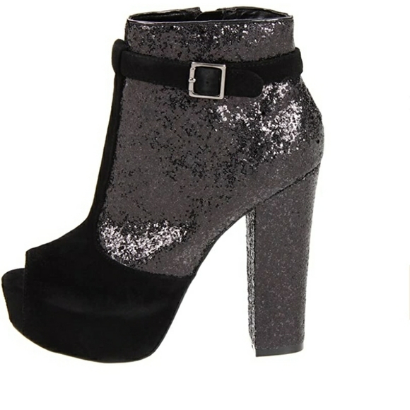 Platform Heels - Picture 2 of 3